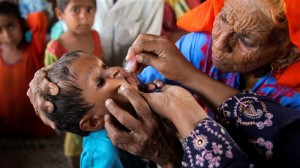 Parents are taking considerable risks to get hold of the vaccine UNICEF Pakistan Asad Zaidi
